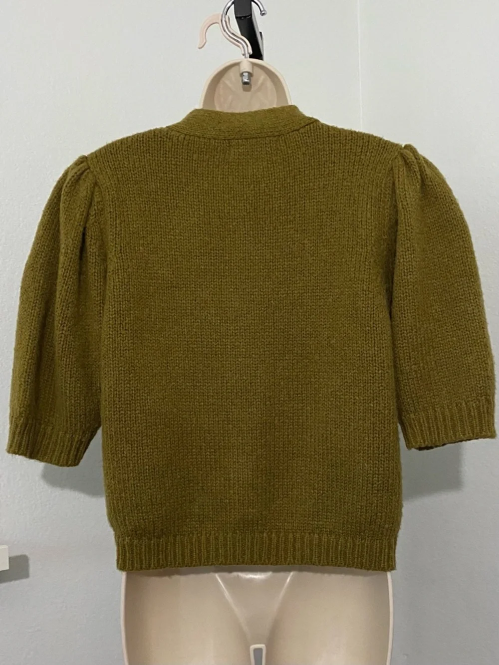 Kourt Mohair Puff Sleeve Cropped Cardigan Olive Green Size Medium Soft Girl
